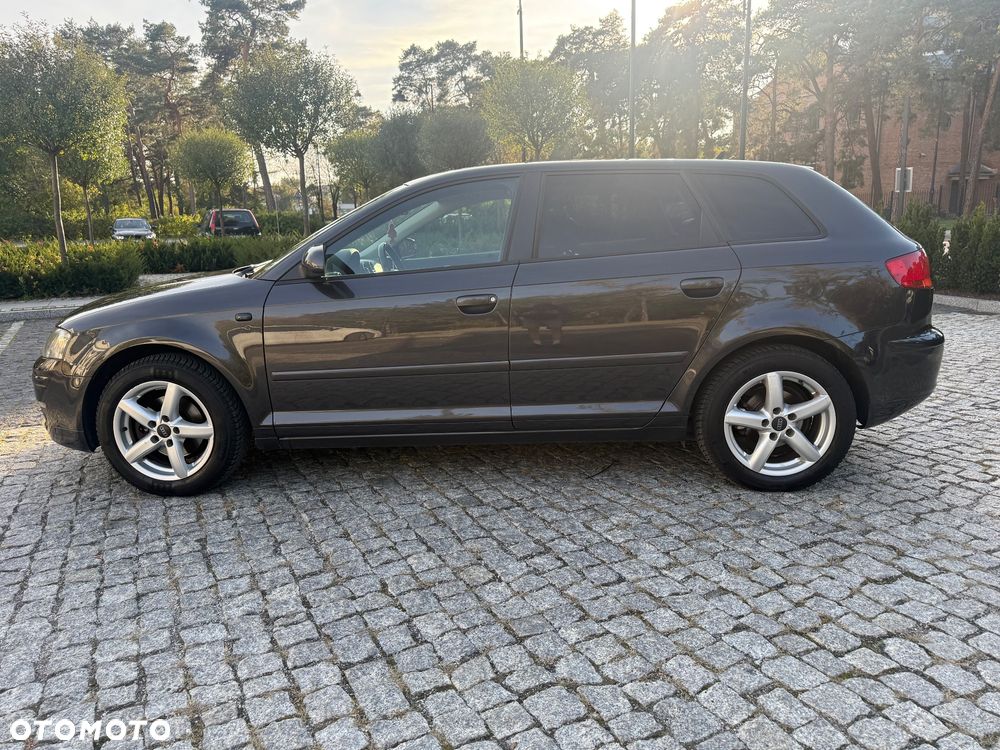 Audi A3 Sportback - 7