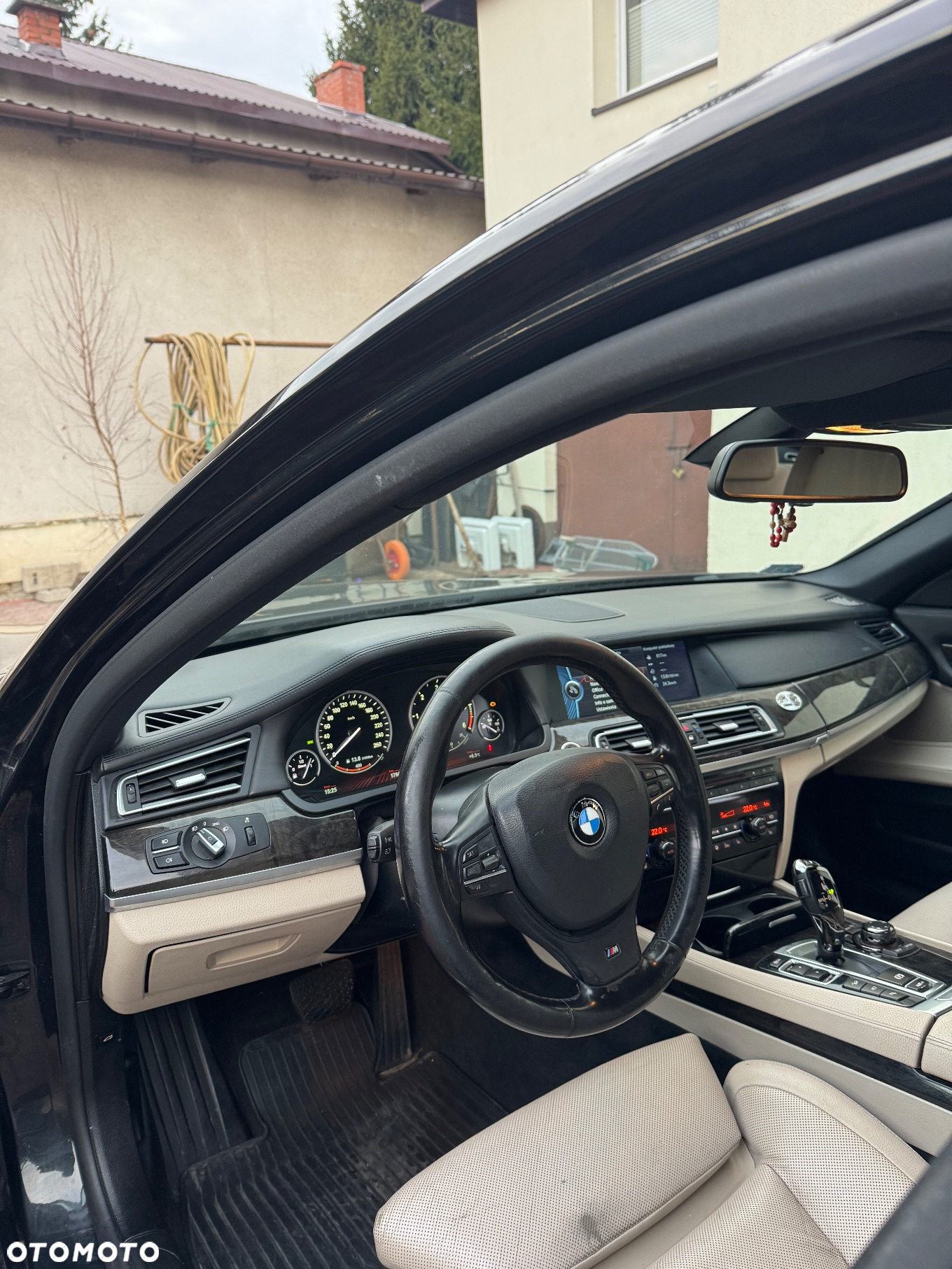 BMW Seria 7 740d xDrive - 15