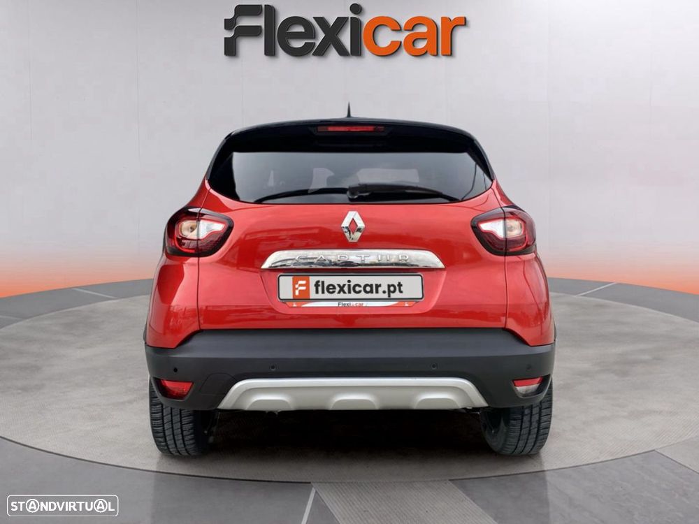 Renault Captur 1.2 TCe Exclusive EDC - 6