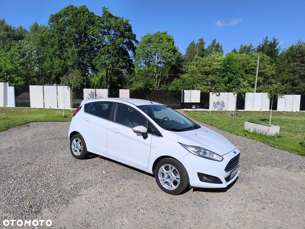 Ford Fiesta - 2