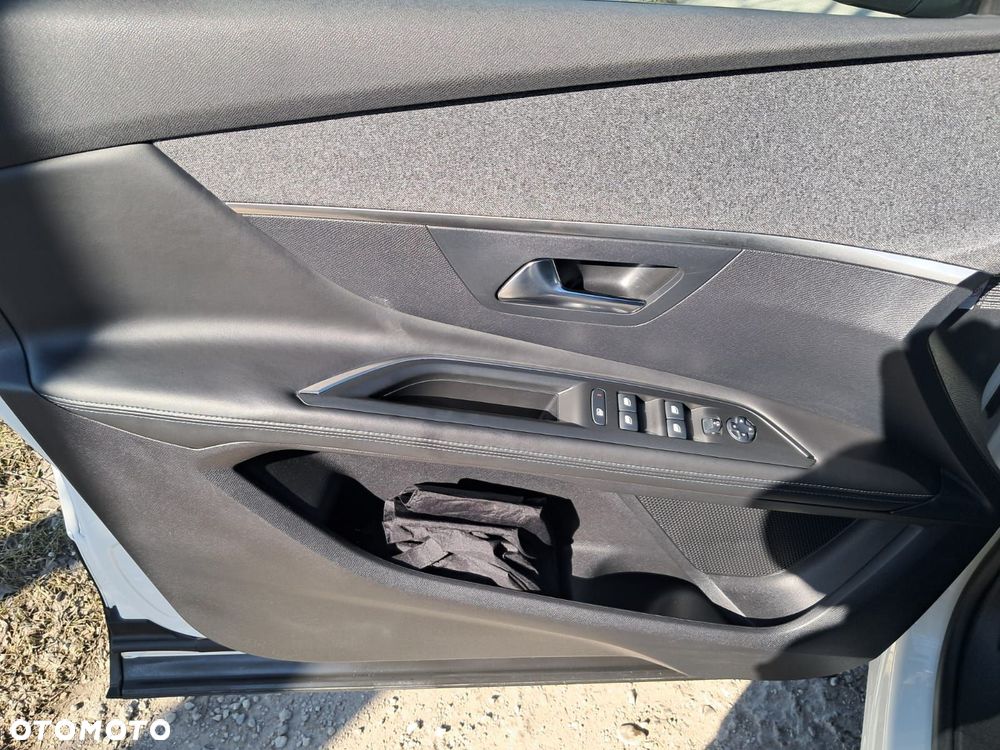 Peugeot 3008 1.5 BlueHDi Crossway S&S EAT8 - 7