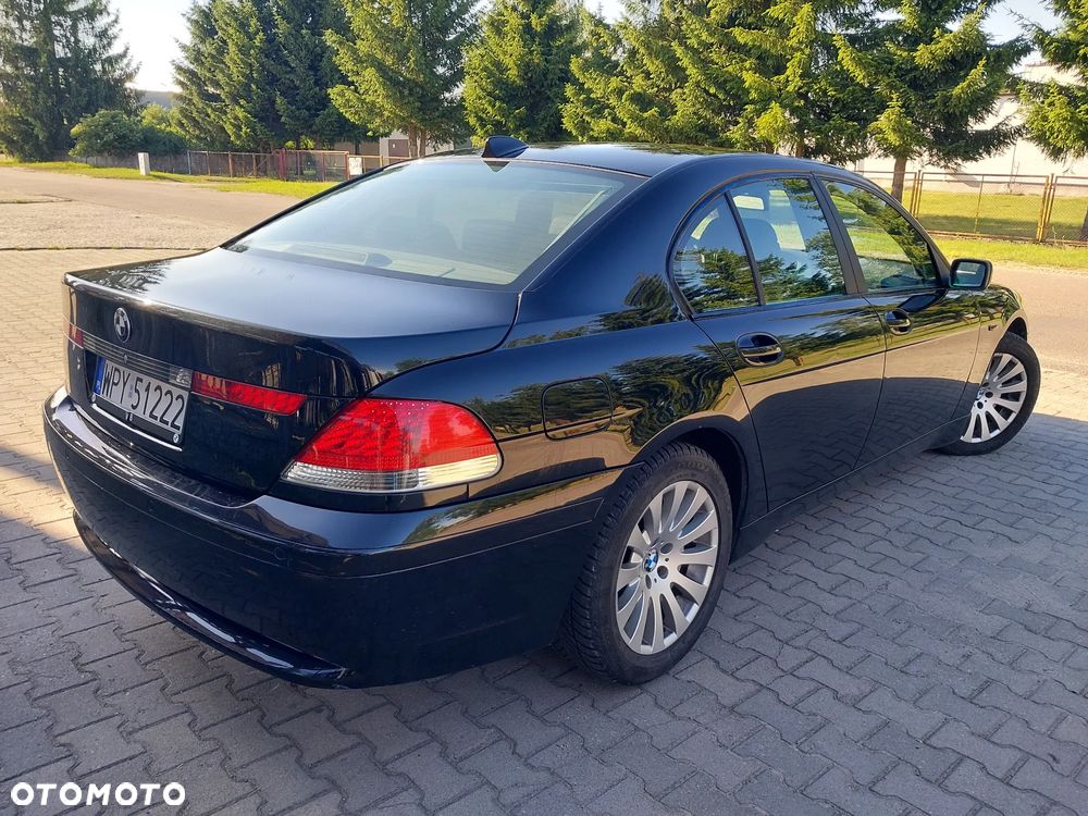 BMW Seria 7 - 29