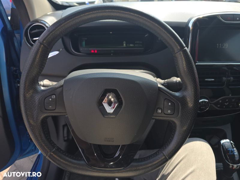 Renault ZOE - 18