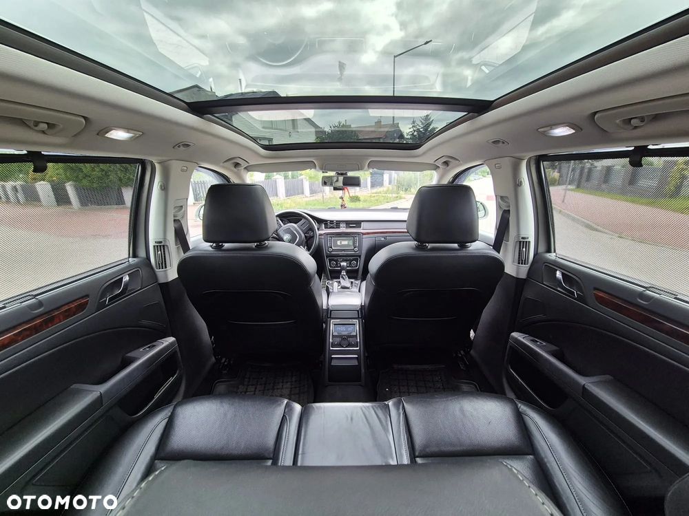 Skoda Superb 2.0 TDI L&K DSG - 10