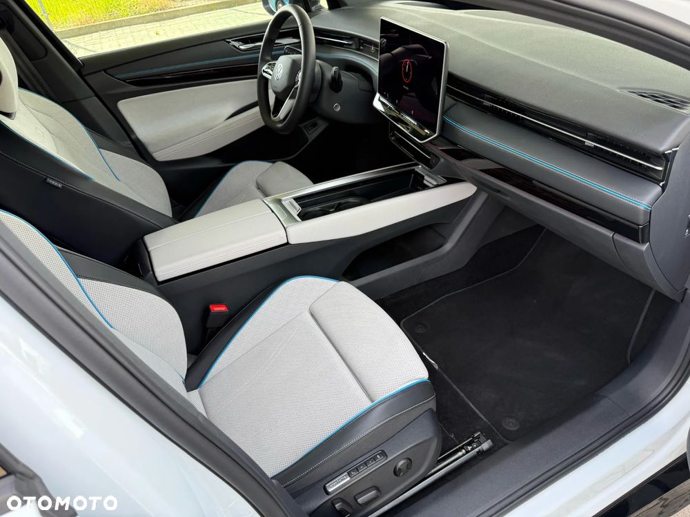 Volkswagen ID.7 77kWh Pro - 16
