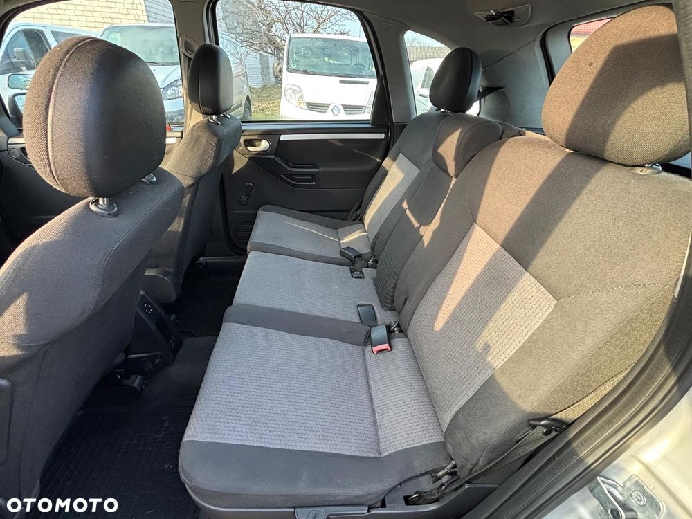 Opel Meriva 1.6 Cosmo - 28