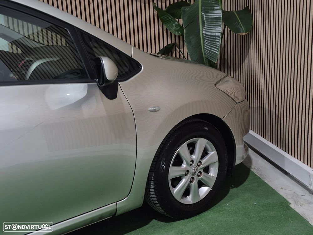 Toyota Auris 1.4 D-4D Comfort - 6