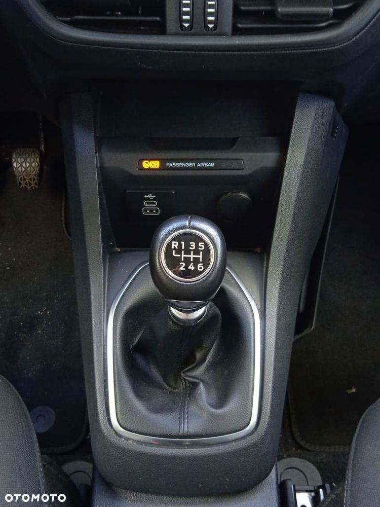 Ford Tourneo Courier 1.0 EcoBoost Trend - 27