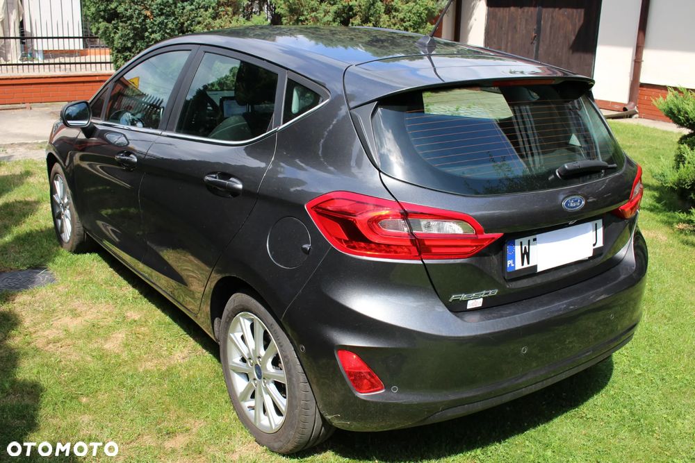 Ford Fiesta 1.0 EcoBoost S&S TITANIUM - 10