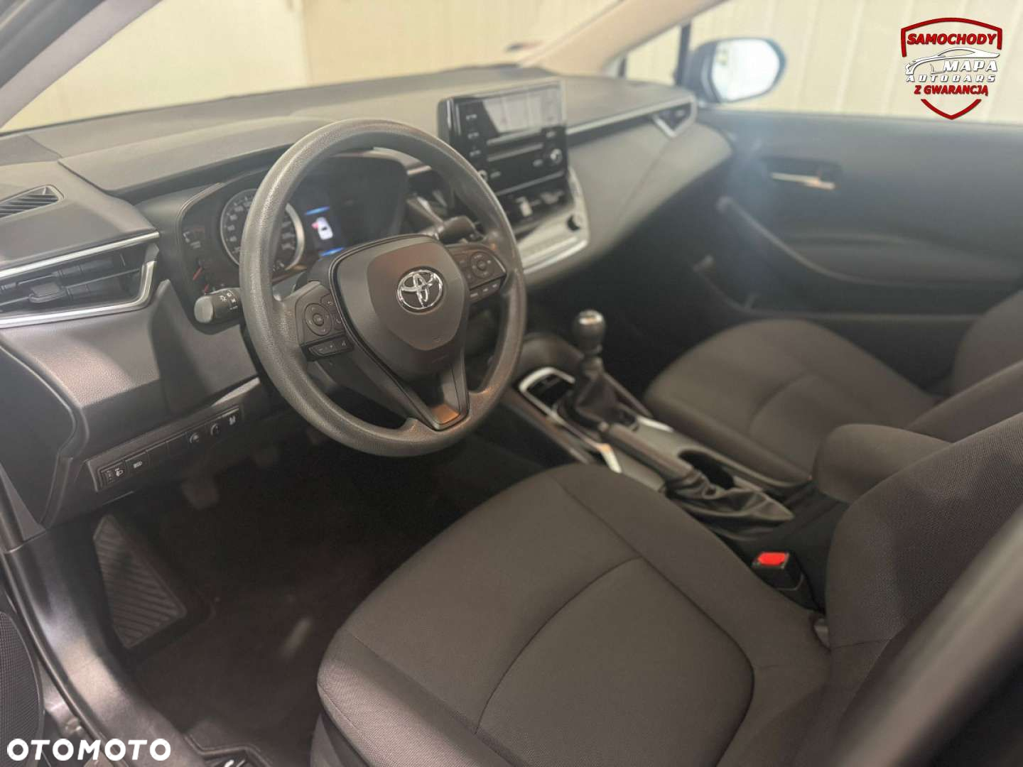 Toyota Corolla - 16