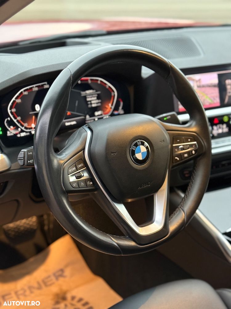 BMW Seria 3 320d Aut. xDrive Luxury Line - 24