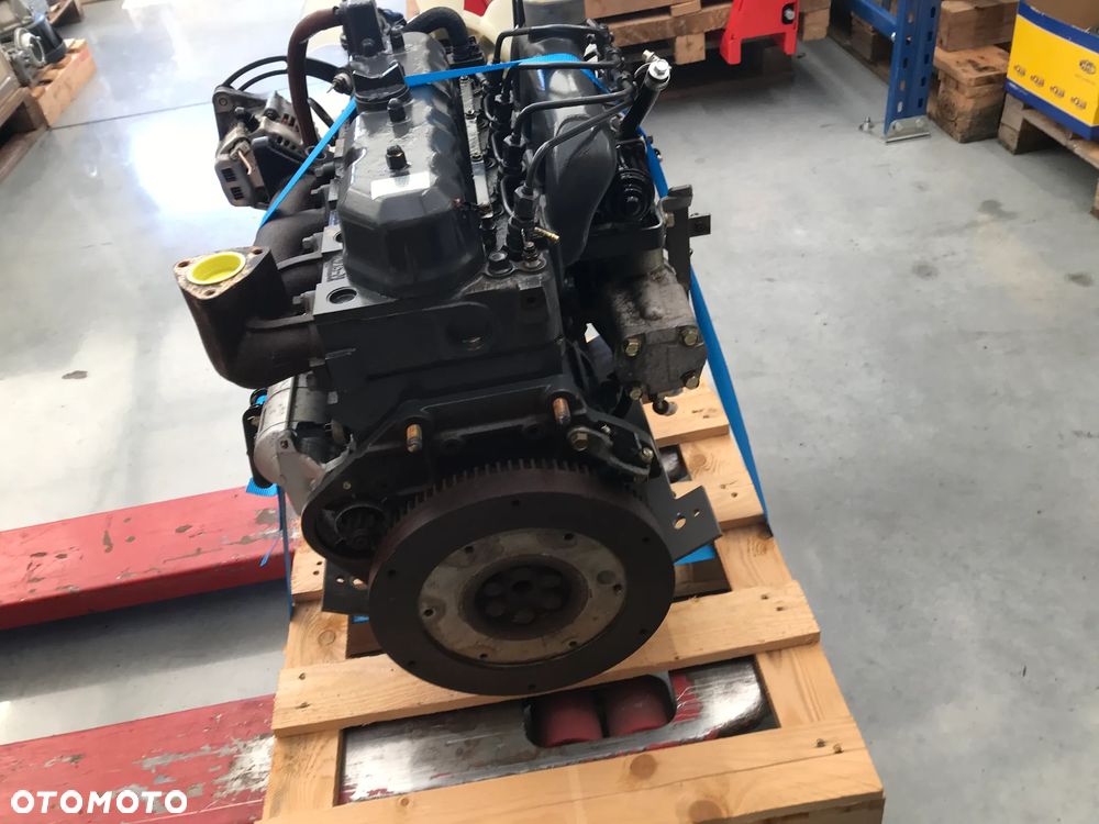 SILNIK kubota V2203 14000netto - 6