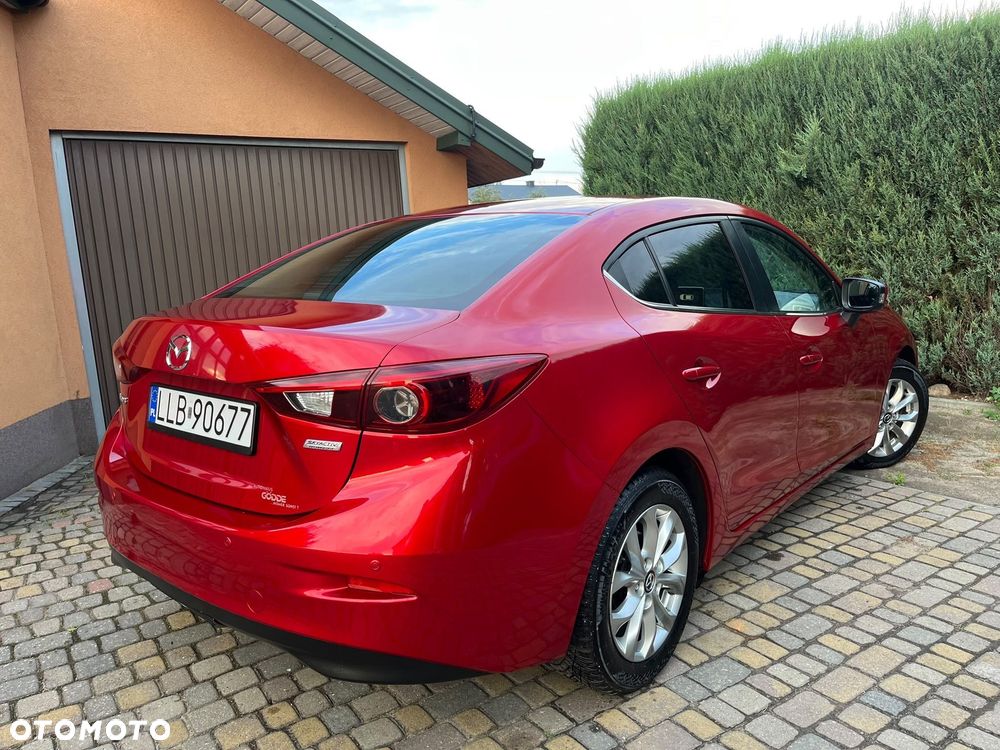 Mazda 3 - 4