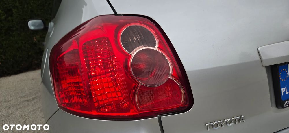 Toyota Auris 1.33 VVT-i Life - 11