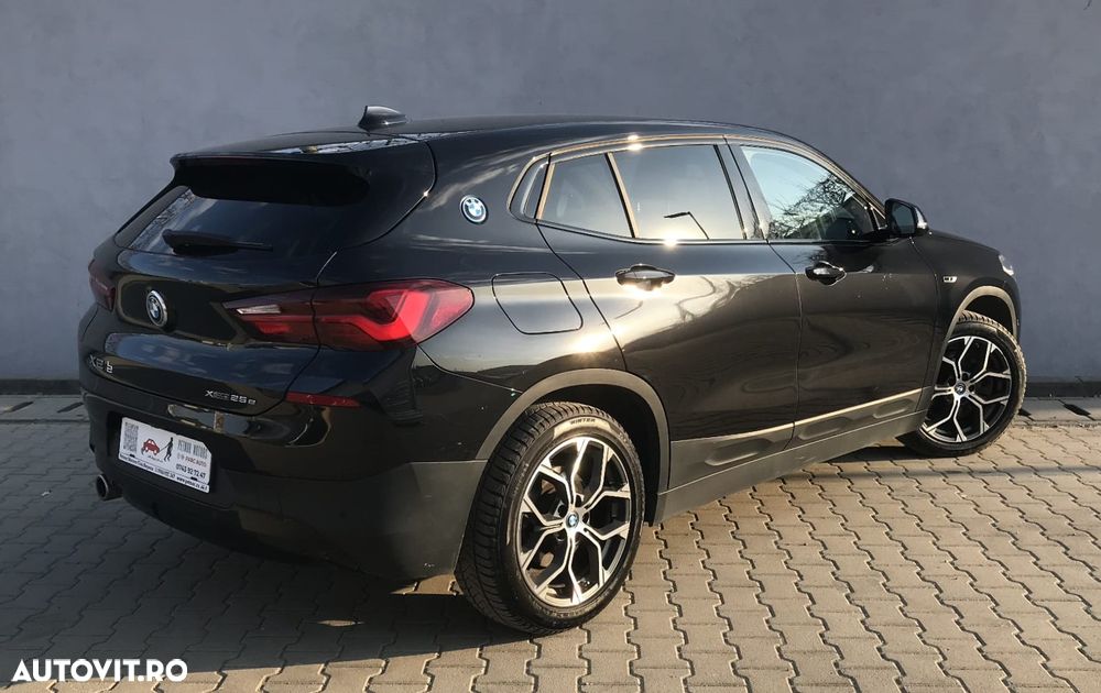 BMW X2 xDrive25e AT PHEV - 3