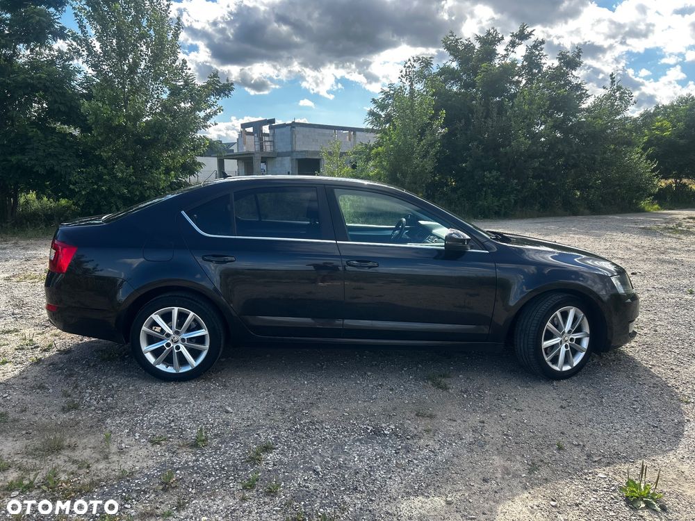 Skoda Octavia 2.0 TDI Style - 8