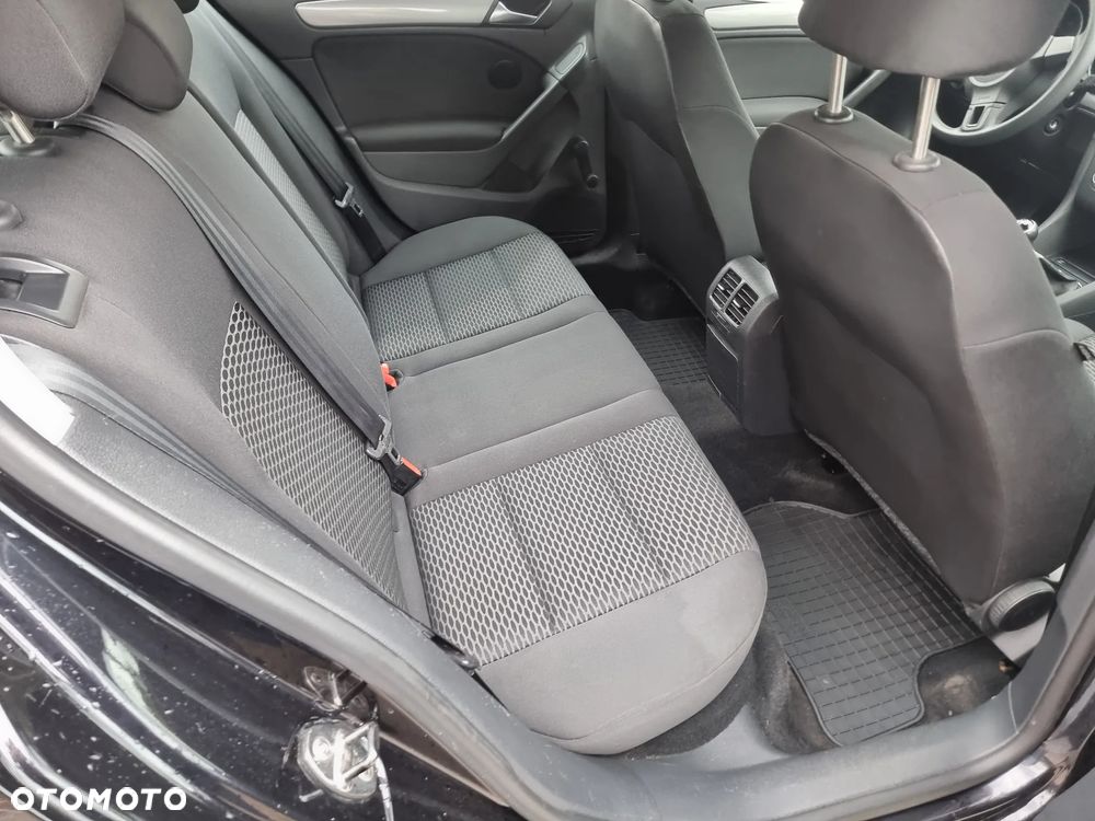 Volkswagen Golf - 7