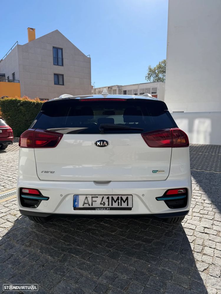 Kia Niro - 10