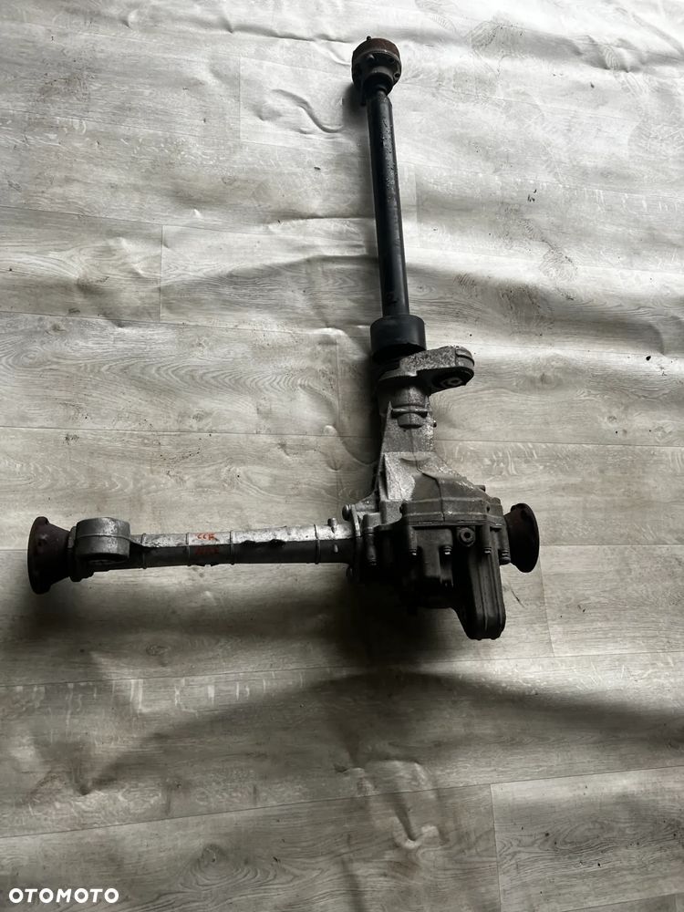 MOST DYFER PRZÓD PRZEDNI AUDI Q7 4L TOUAREG 7L CAYENNE Przednia część wału napędowego VW TOUAREG (7P5) 7L8521101F 4.2L diesel - 2