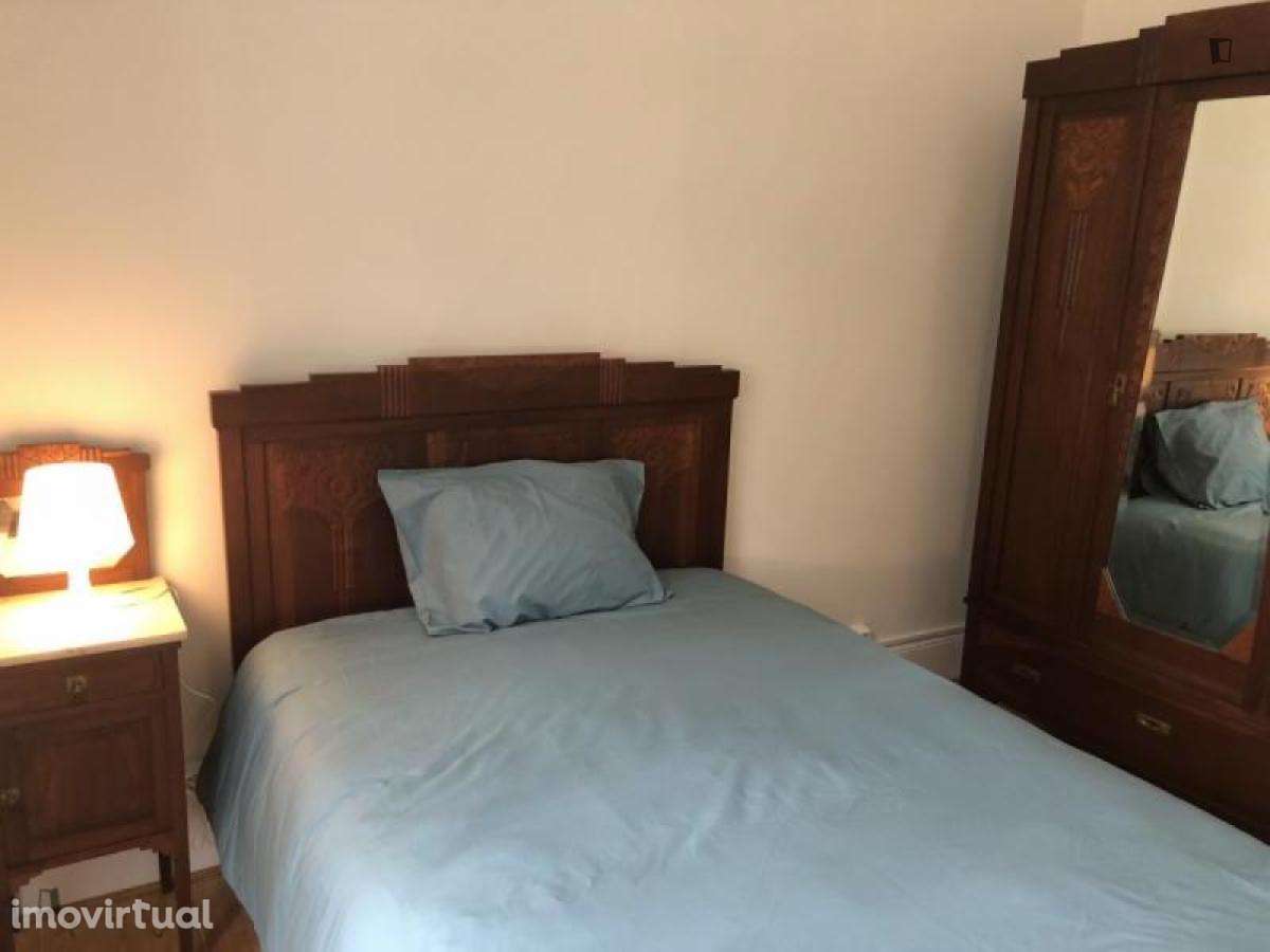 Apartamento com 4 quartos - localizado em Baixa Coimbra - Grande imagem: 3/27