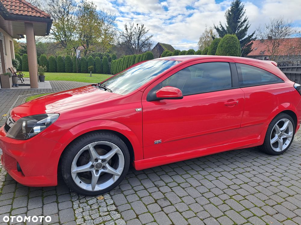 Opel Astra GTC 1.6 Sport - 14