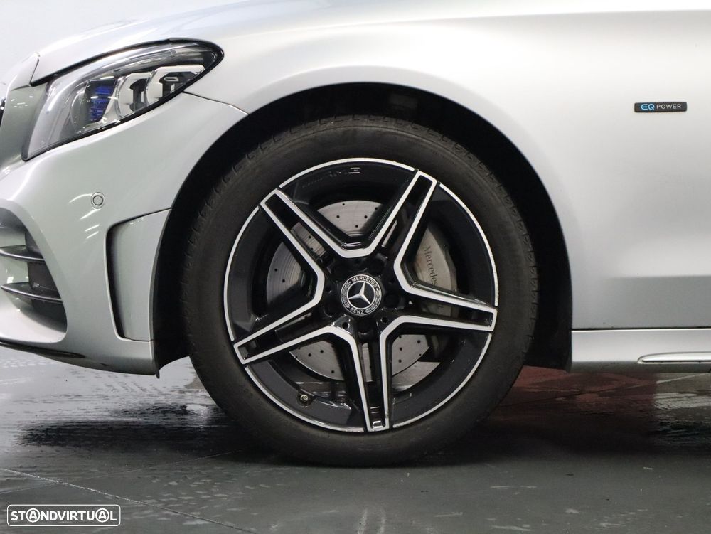 Mercedes-Benz C 300 de AMG Line - 27