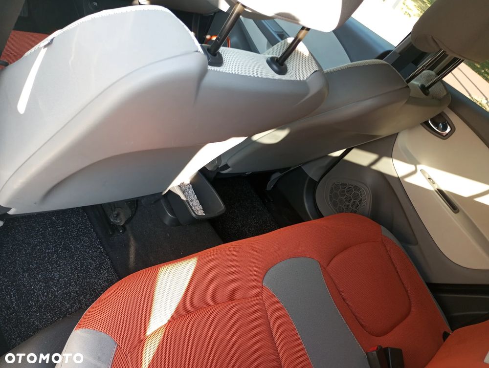 Renault Captur - 13