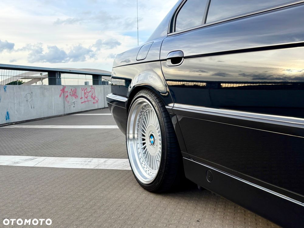 BMW Seria 7 - 7