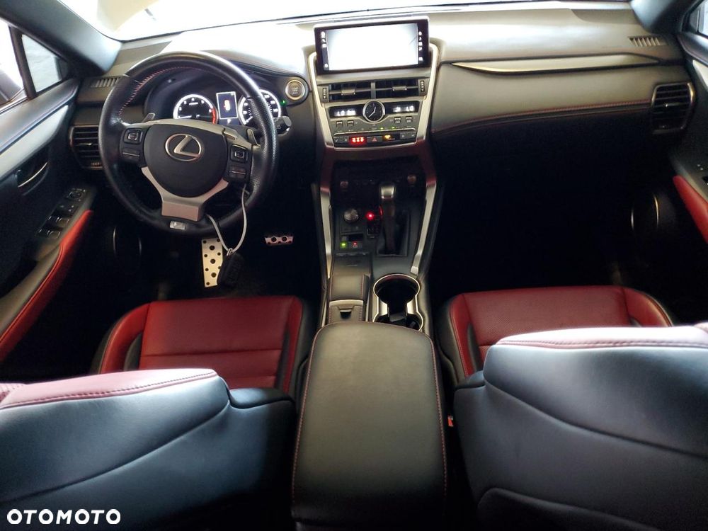 Lexus NX 300 AWD - 9