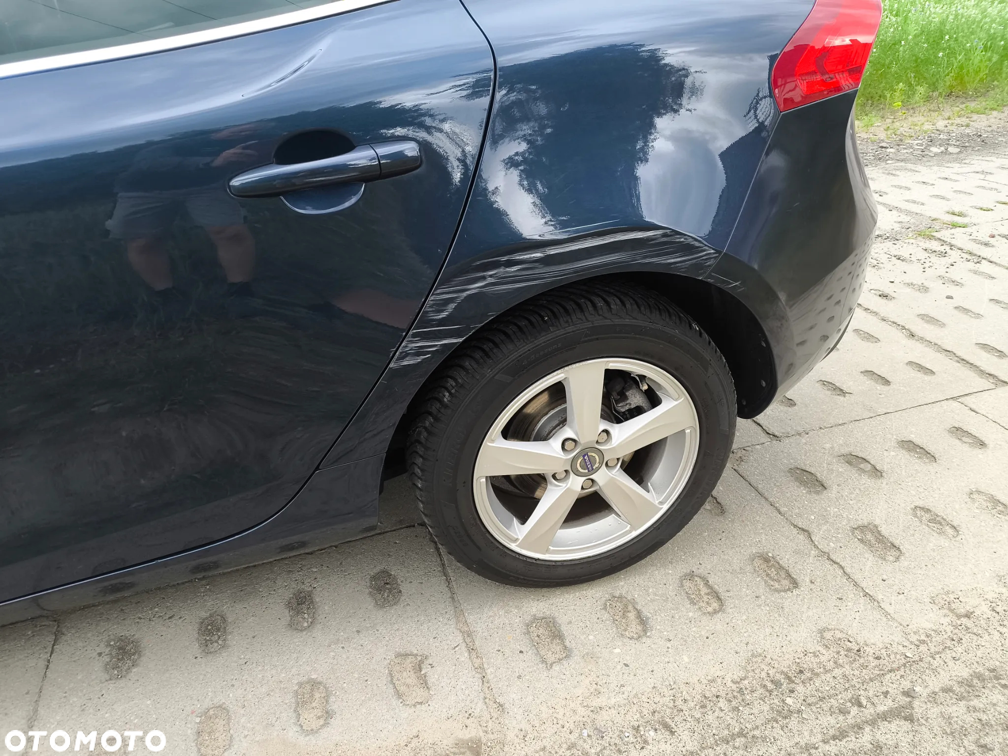 Volvo V40 D3 Momentum - 6