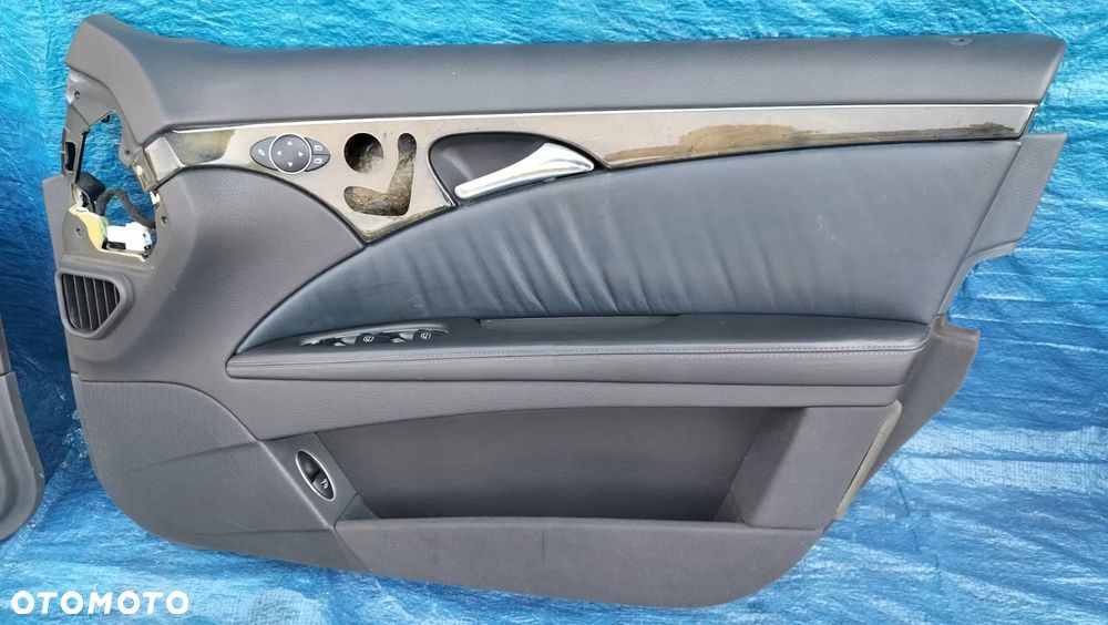 BOCZEK BOCZKI TAPICERKA DRZWI LEWY PRAWY PRZÓD PRZEDNI TYŁ TYLNY 6C37 KOMPLET MERCEDES W211 E55 AMG - 6