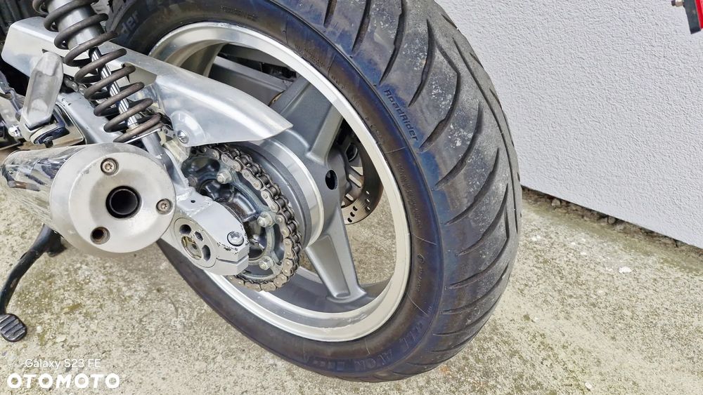 Kawasaki Zephyr - 21