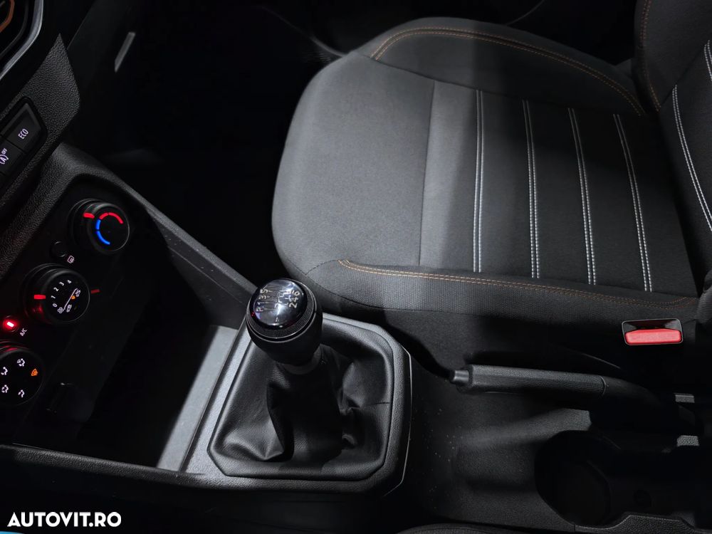 Dacia Sandero TCe 90 Essential - 20