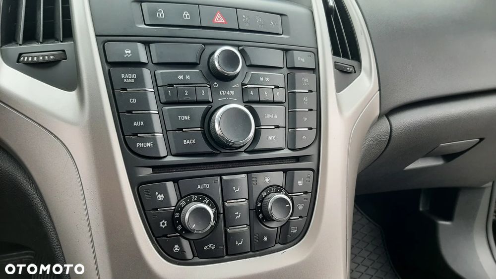 Opel Astra 1.4 Turbo - 10