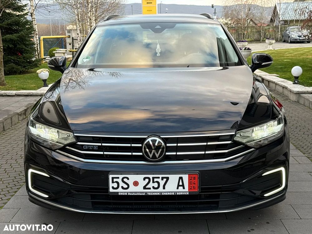 Volkswagen Passat - 20