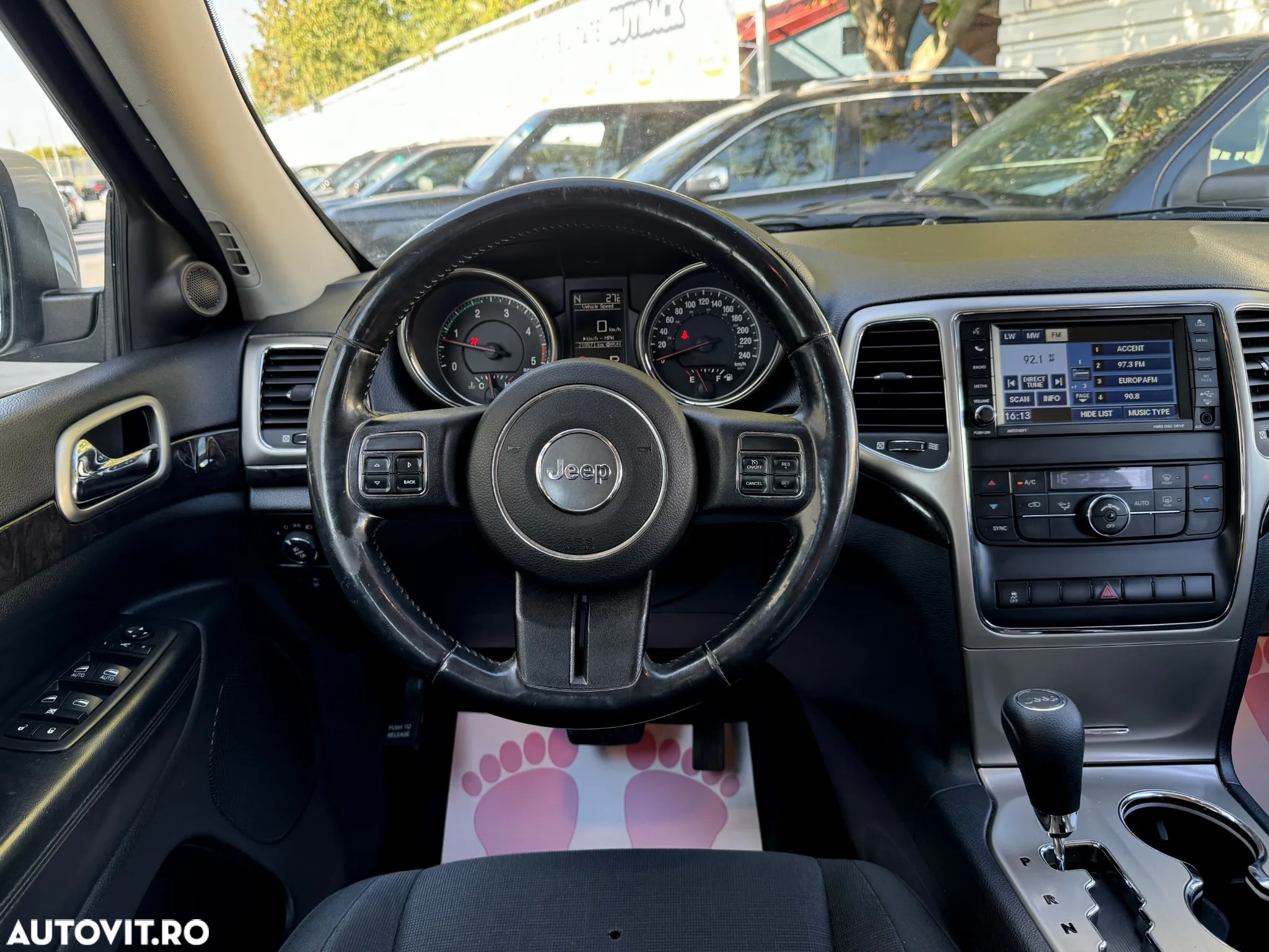Jeep Grand Cherokee 3.0 TD AT Laredo - 10
