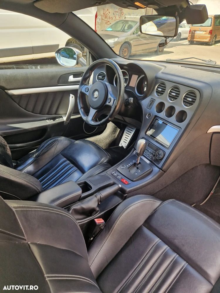 Alfa Romeo Brera - 8