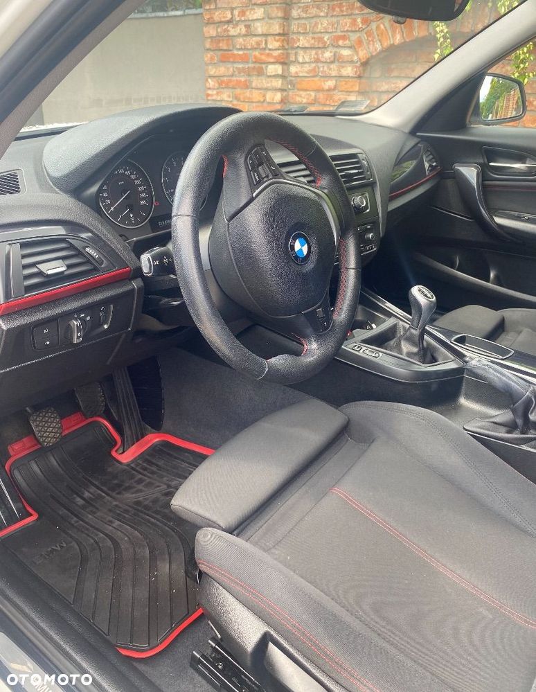 BMW Seria 1 116i Sport Line - 12
