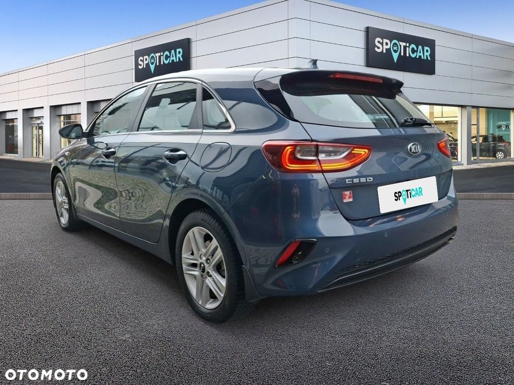 Kia Ceed - 7