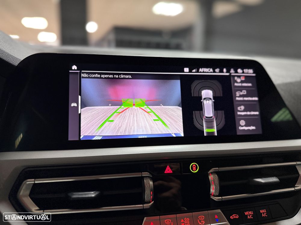 BMW 318 d Line Sport Auto - 27