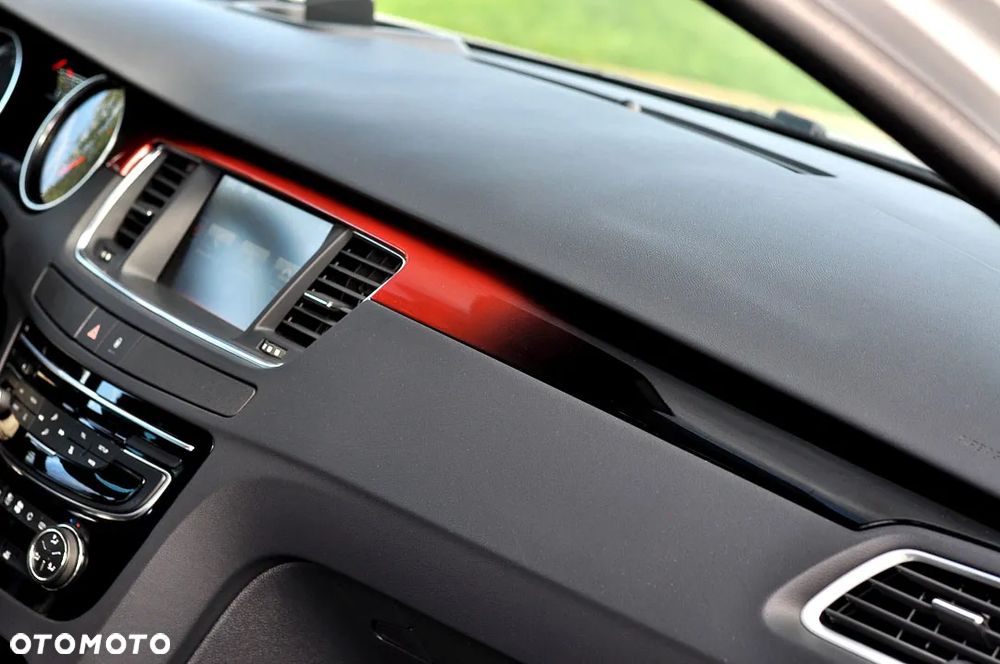 Peugeot 508 RXH BlueHDi 180 EAT6 Stop&Start - 28