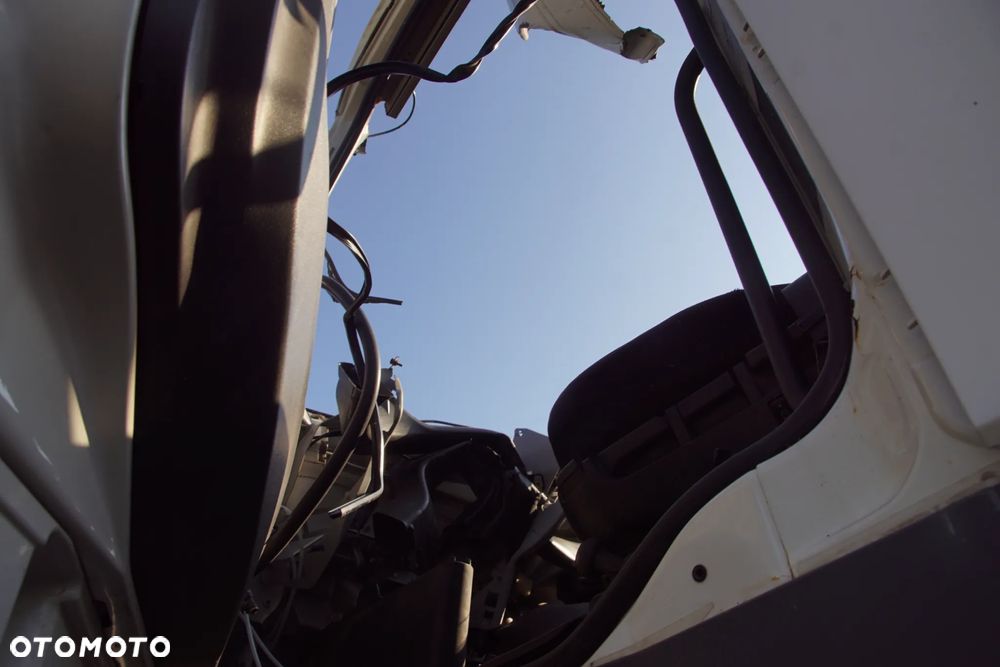 Auto na części - DAF XF 460 FT EURO 6 MX-13 2017R Silnik Skrzynia Lampa Lusterko Klamka Siodło Bak Sterownik Moduł Czujnik - 10