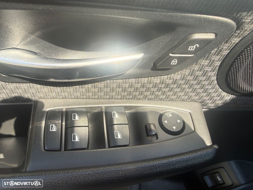 BMW 216 Active Tourer d Sport Line - 30