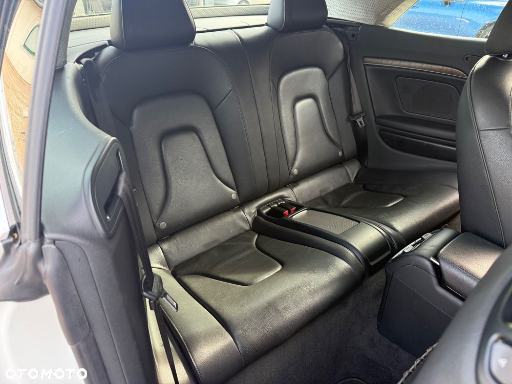 Audi A5 Cabrio - 13