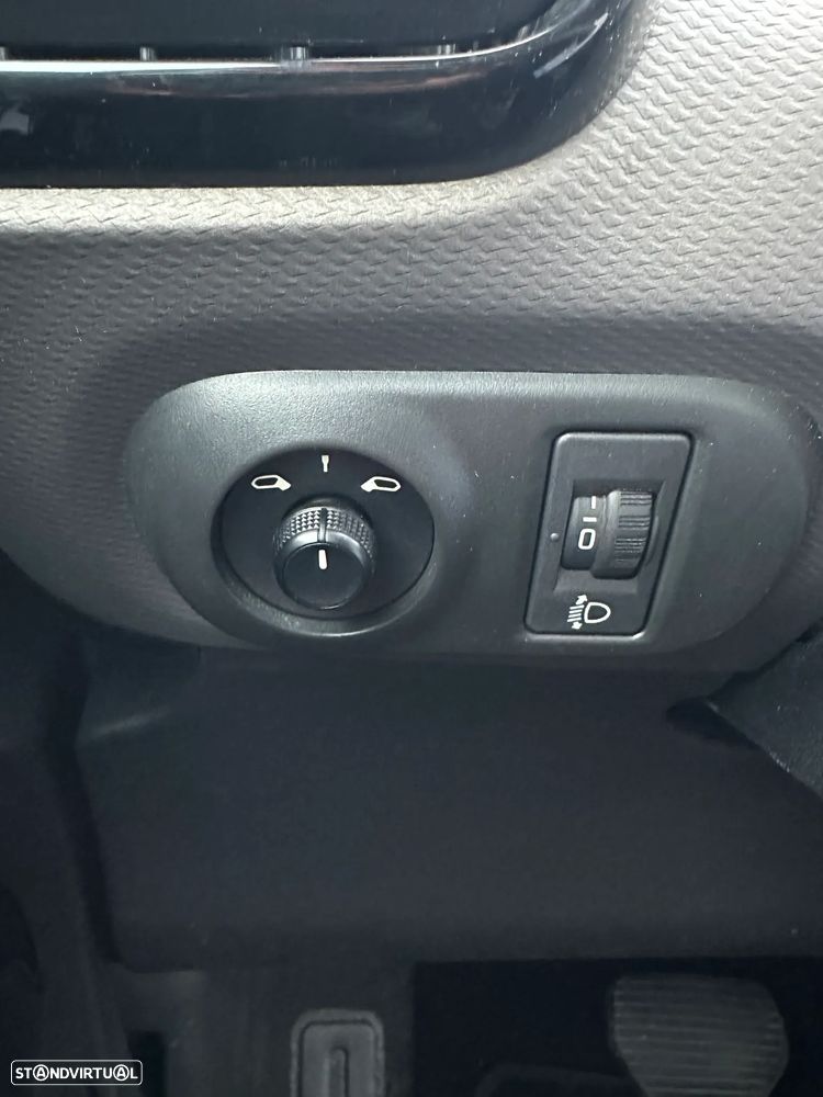 Citroën C4 Cactus 1.6 BlueHDi Shine ETG6 - 15