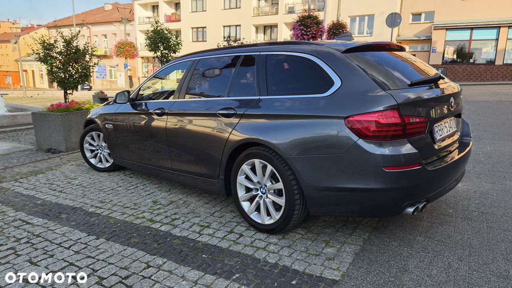 BMW Seria 5 520d - 5