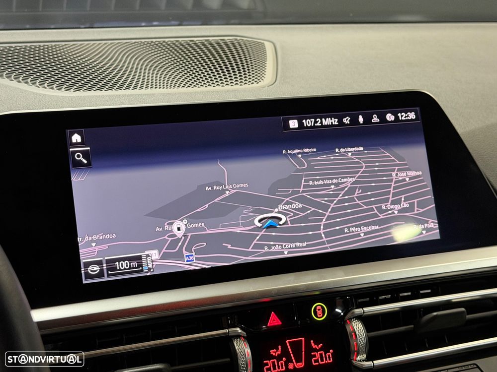 BMW 330 e Touring Aut. Advantage - 16