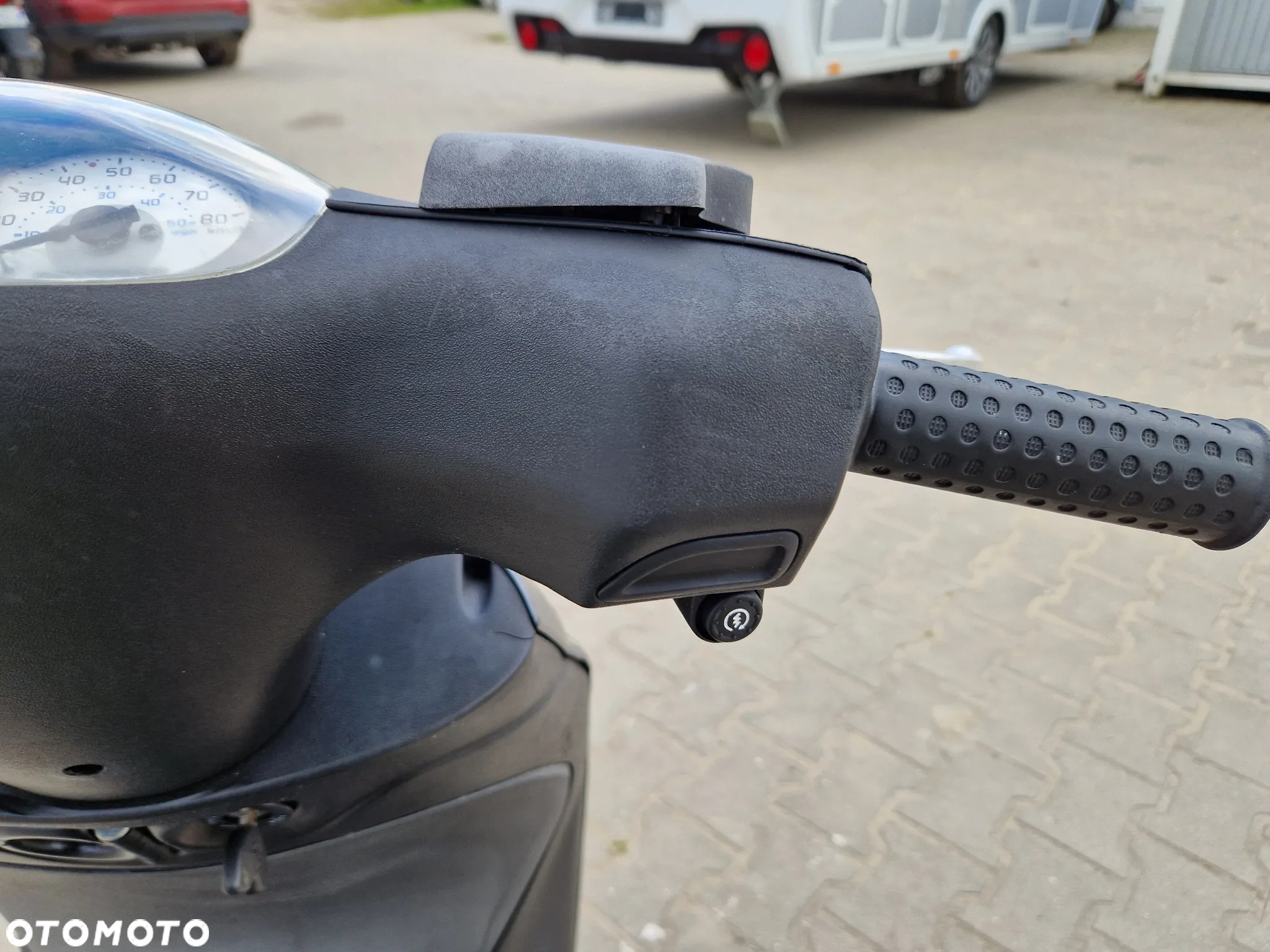Piaggio ZIP - 30