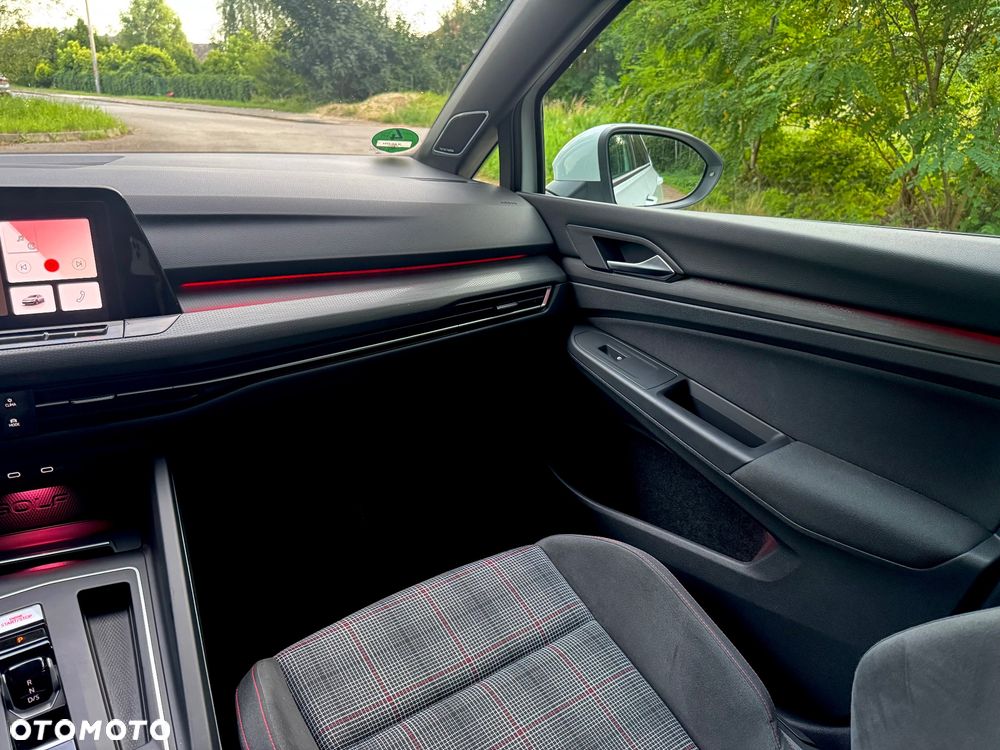 Volkswagen Golf GTI 2.0 TSI OPF DSG Performance - 22