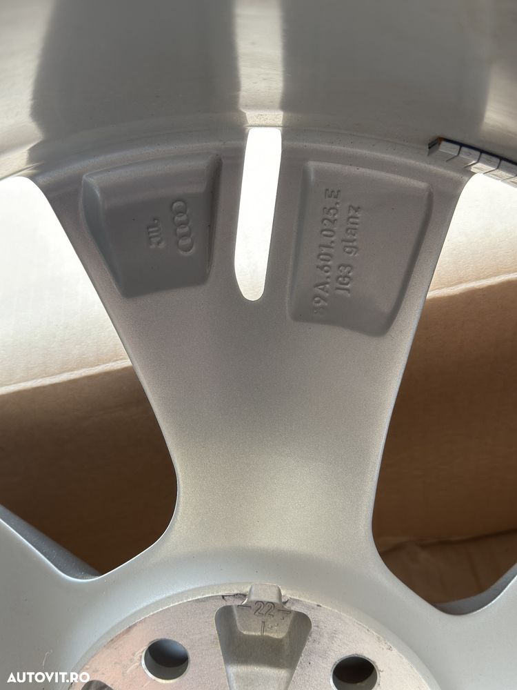 Vând jante originale Audi Q4 în două lățimi noi pe 20” - 7